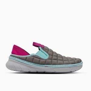 Brand new Women’s Hut Moc shoes